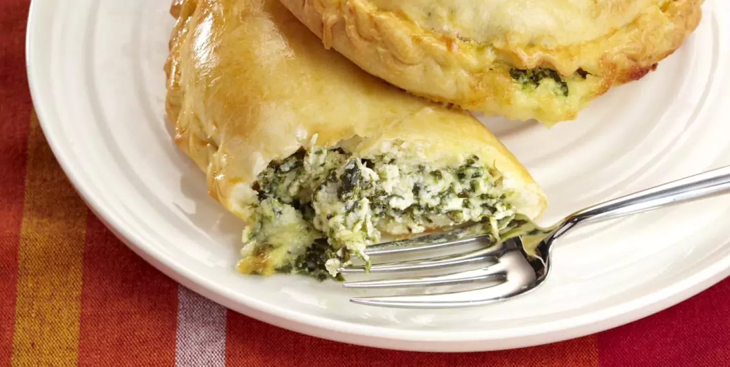 Pizza calzone au fromage fouetté