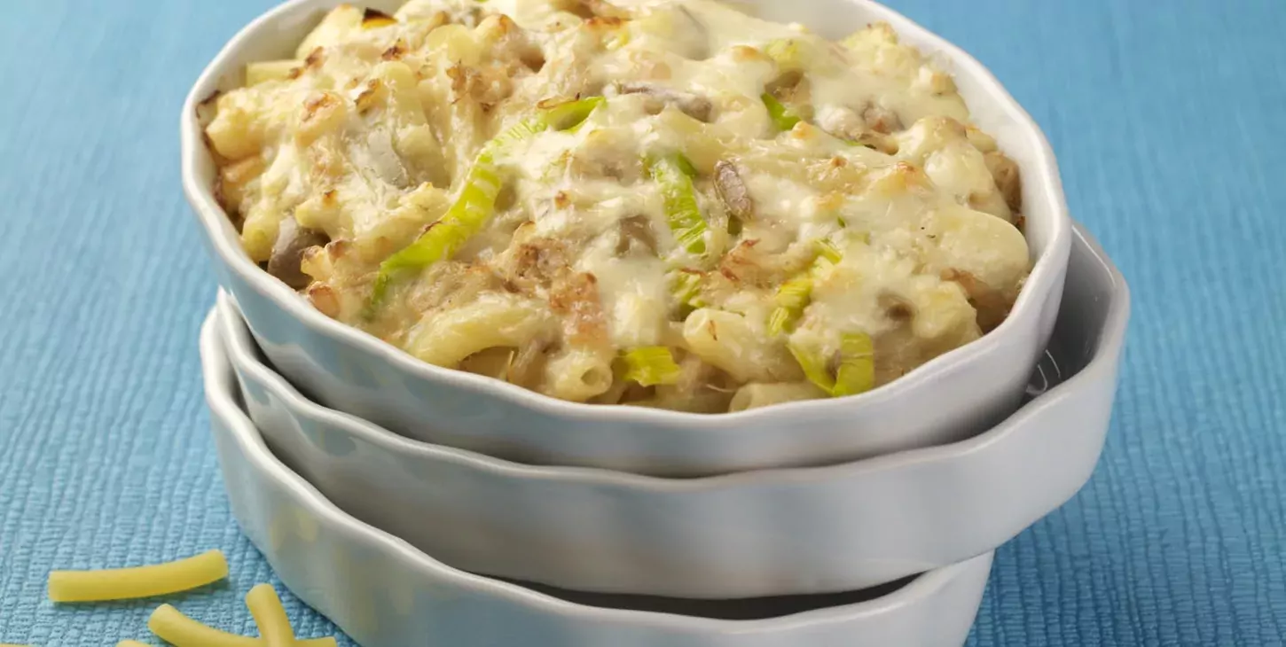 Gratin de macaronis au crabe, crème à la Baguette