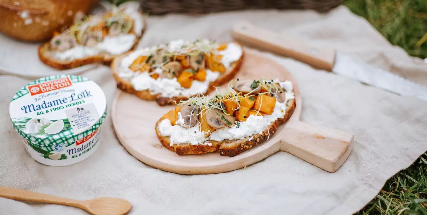 Bruschetta champêtre patate douce, champignons et fromage fouetté